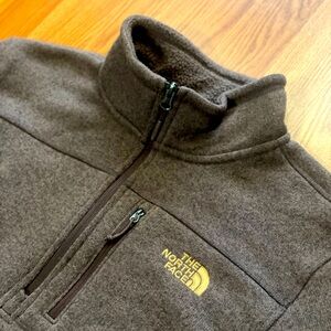 The North Face - Brown half zip fleece. Size Large